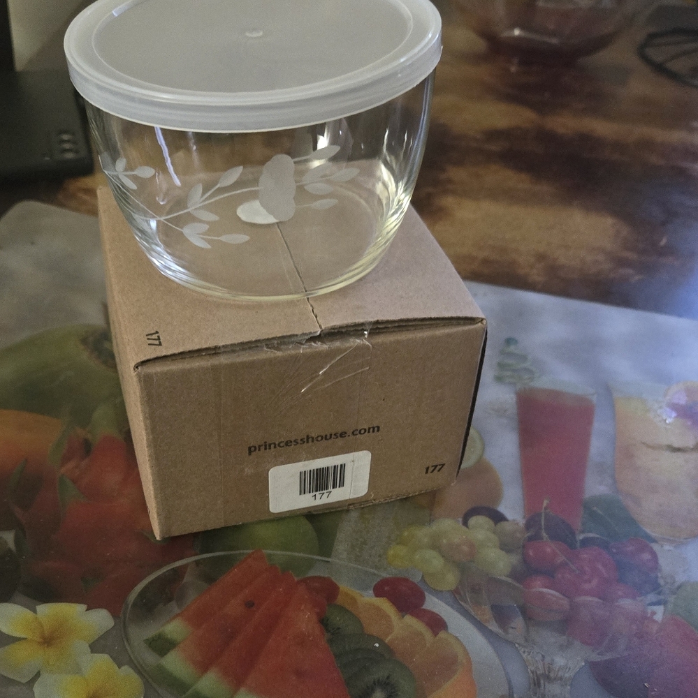 Princess House Heritage Bowl 177# (New With Box )